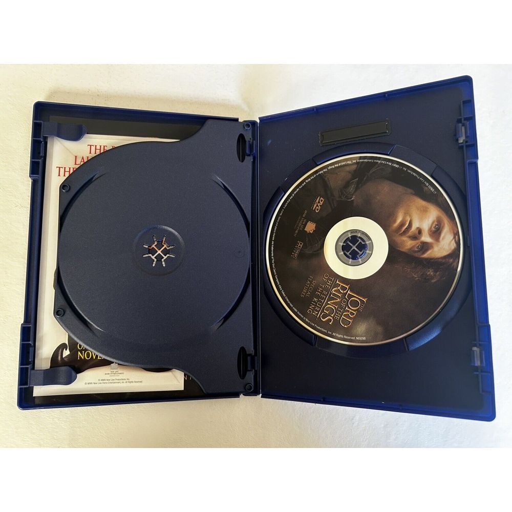 Lord Of The Rings The Return Of The King 2 Disc Widescreen Edition - Picture 4 of 4